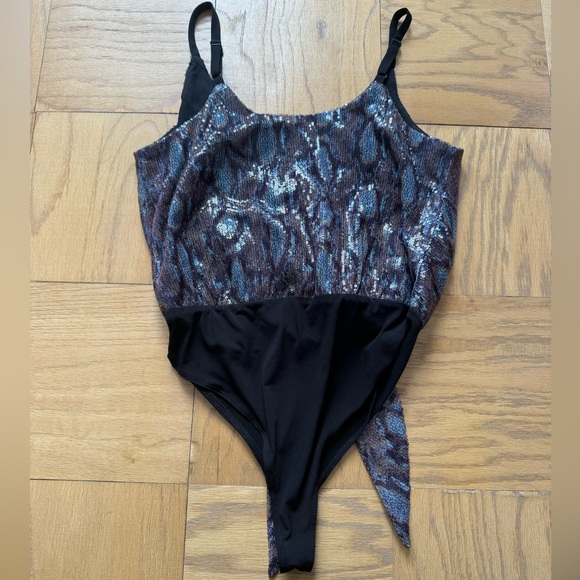 J.O.A. Blue and Brown Snake Print Sequin Bodysuit - Picture 4 of 6